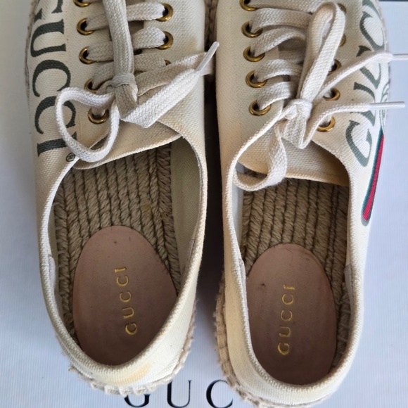 Gucci Canvas Logo Lace-Up Platform Espadrilles - Picture 6 of 7